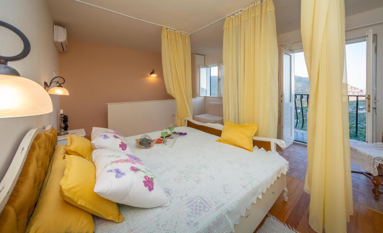 Villa Blanka Zrnovnica Ngoại thất bức ảnh