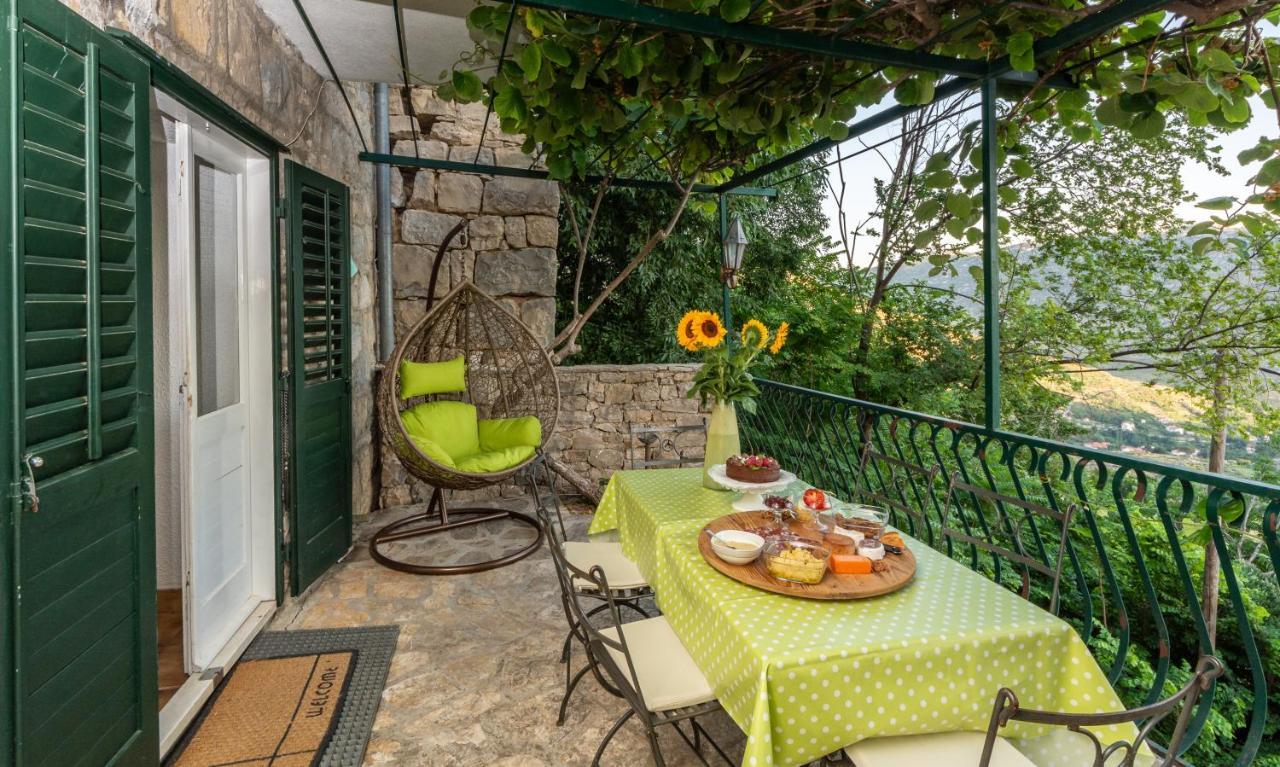 Villa Blanka Zrnovnica Ngoại thất bức ảnh