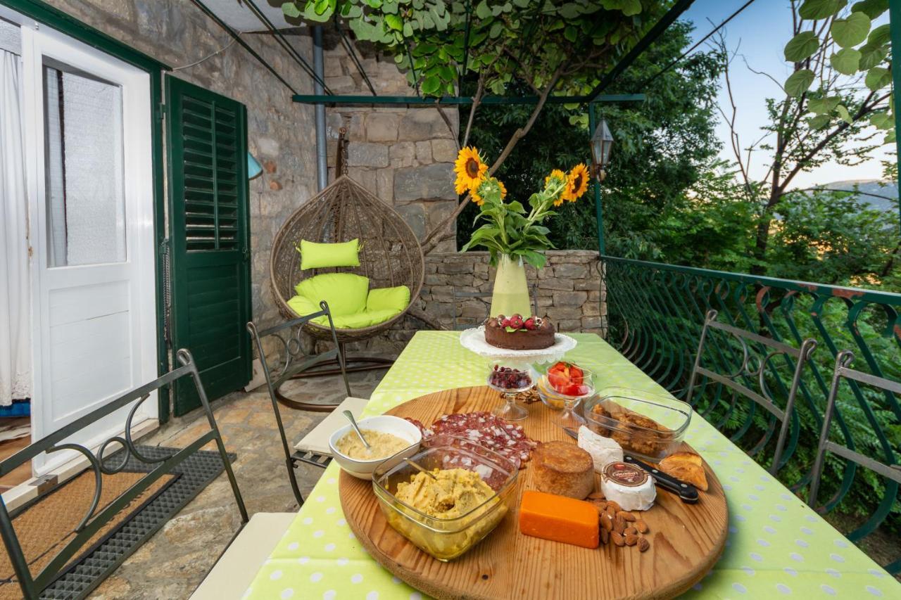 Villa Blanka Zrnovnica Ngoại thất bức ảnh