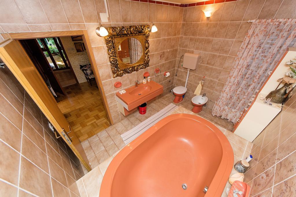 Villa Blanka Zrnovnica Phòng bức ảnh